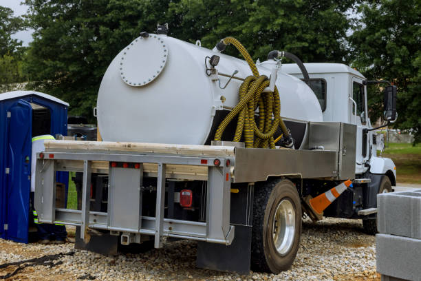 Best Portable toilet rental cost  in Goodyear, AZ